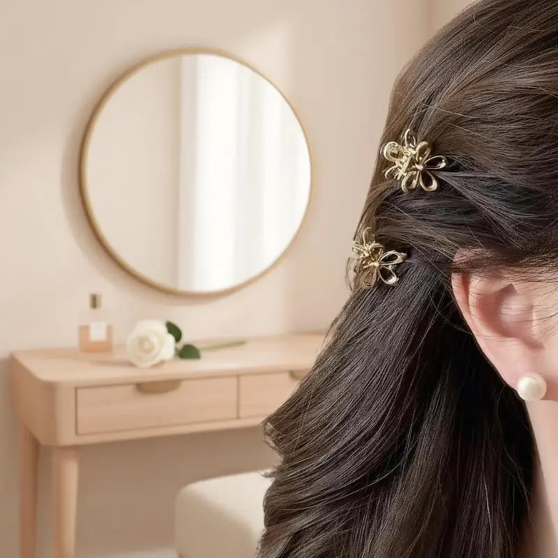 Mini Metal Hair Claw Clip Gold Silver Flower Butterfly Small Shark Qme