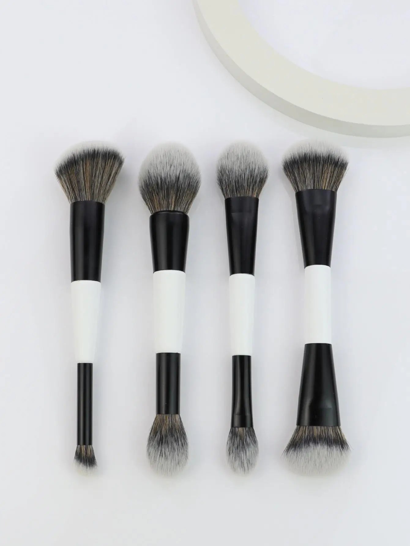 Dual-Headed Makeup Brushes Multi-Functional Makeup Brush Foundation Blush Highlighting Beauty Facial Shaping Cosmetic Brushes Qme E
