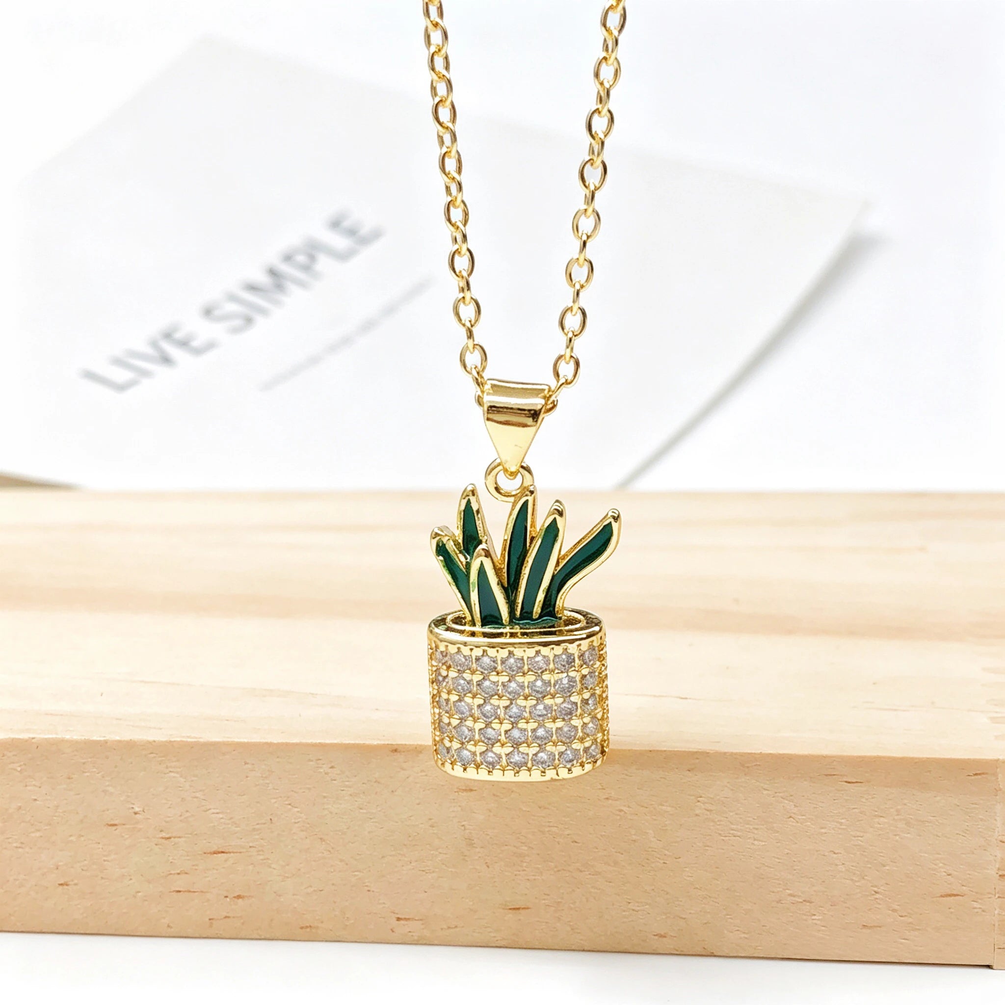 Gold Plated Multicolor Zircon Enamel Art Cactus Pendant Necklace Bohemian Floral Jewelry For Women Casual Vacations Gift New Qme 6
