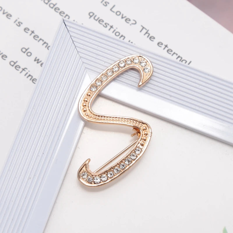 Women Luxury Letter Brooch Pins Gold Rhinestones Crystal English Qme S