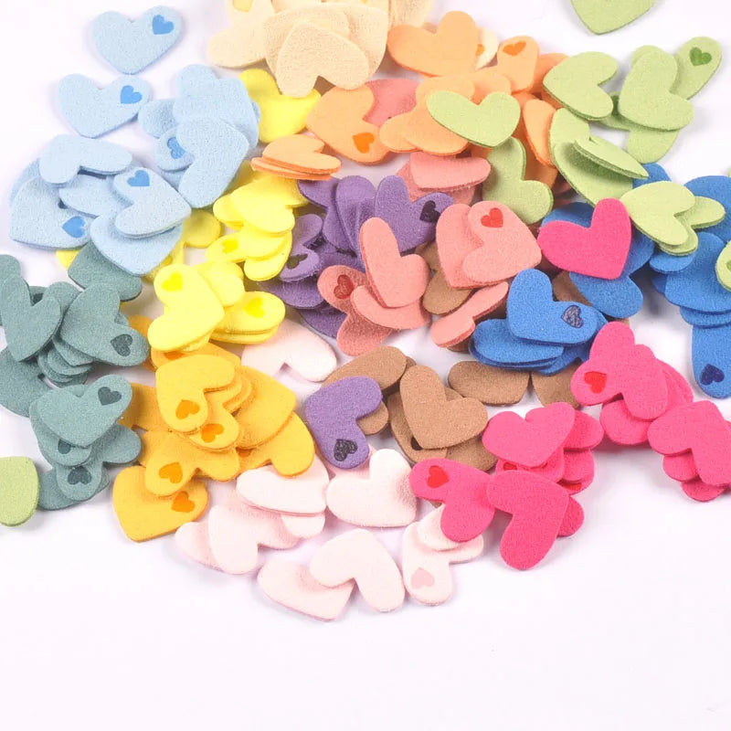 50Pcs Heart Pattern Love Embossing Leather Labels Clothes DIY Sewing Accessories Garment Supplies Banner Handwork Tags c3508 Qme