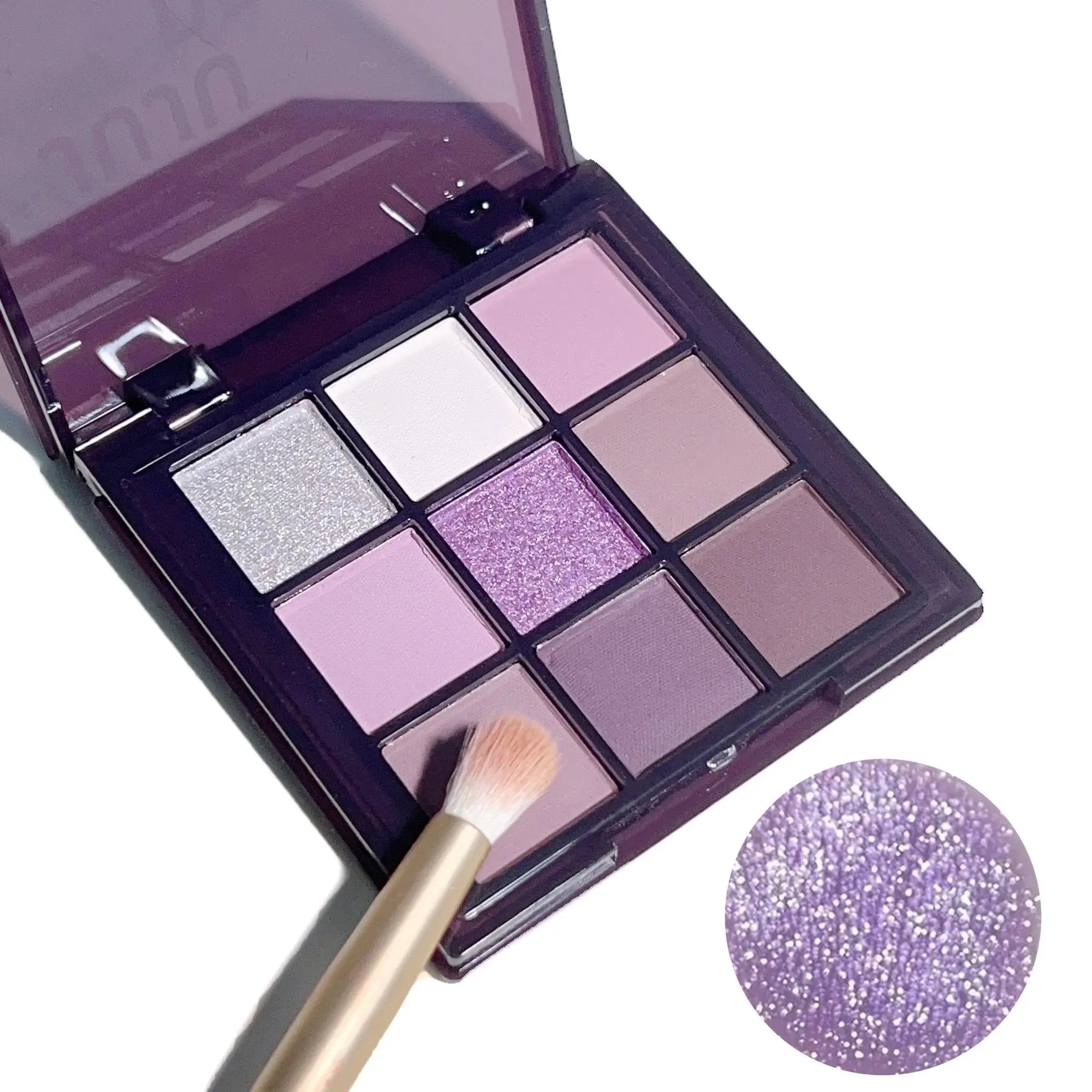 Purple Eyeshadow Palette -9 natural and shimmery finish colors for a long-lasting smoky eye makeup Qme