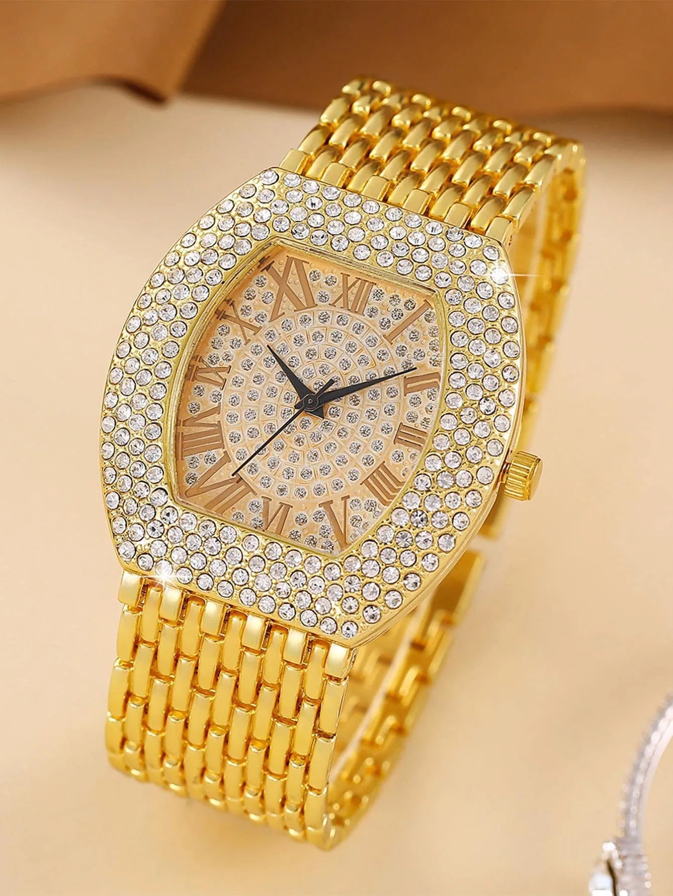 Women Gold Tonneau Watch Full Diamond Bling Roman Dial Stainless Steel Band Quartz Wristwatch Qme