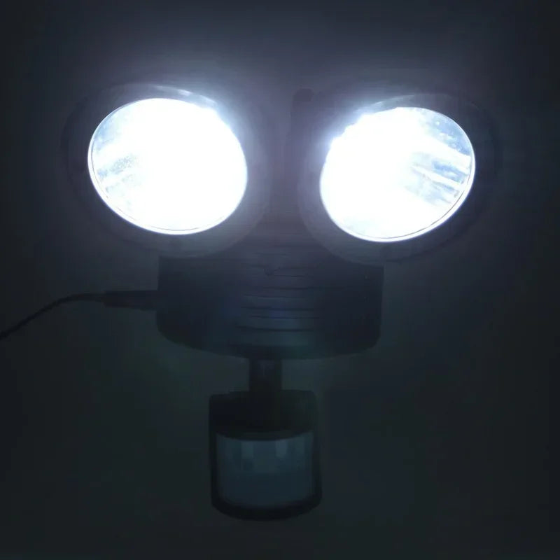 1Pcs Plastic Security Detector Outdoor Solar Spot Light for Courtyard Garden Motion Sensor Floodlight Lamp Pratical Qme