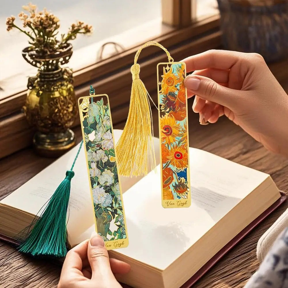 1PC Oil Painting-Style Hollow Metal Bookmark Bookmark With Tassel Pendant, For Book Lovers Writers Readers DIY Bookmarks Qme