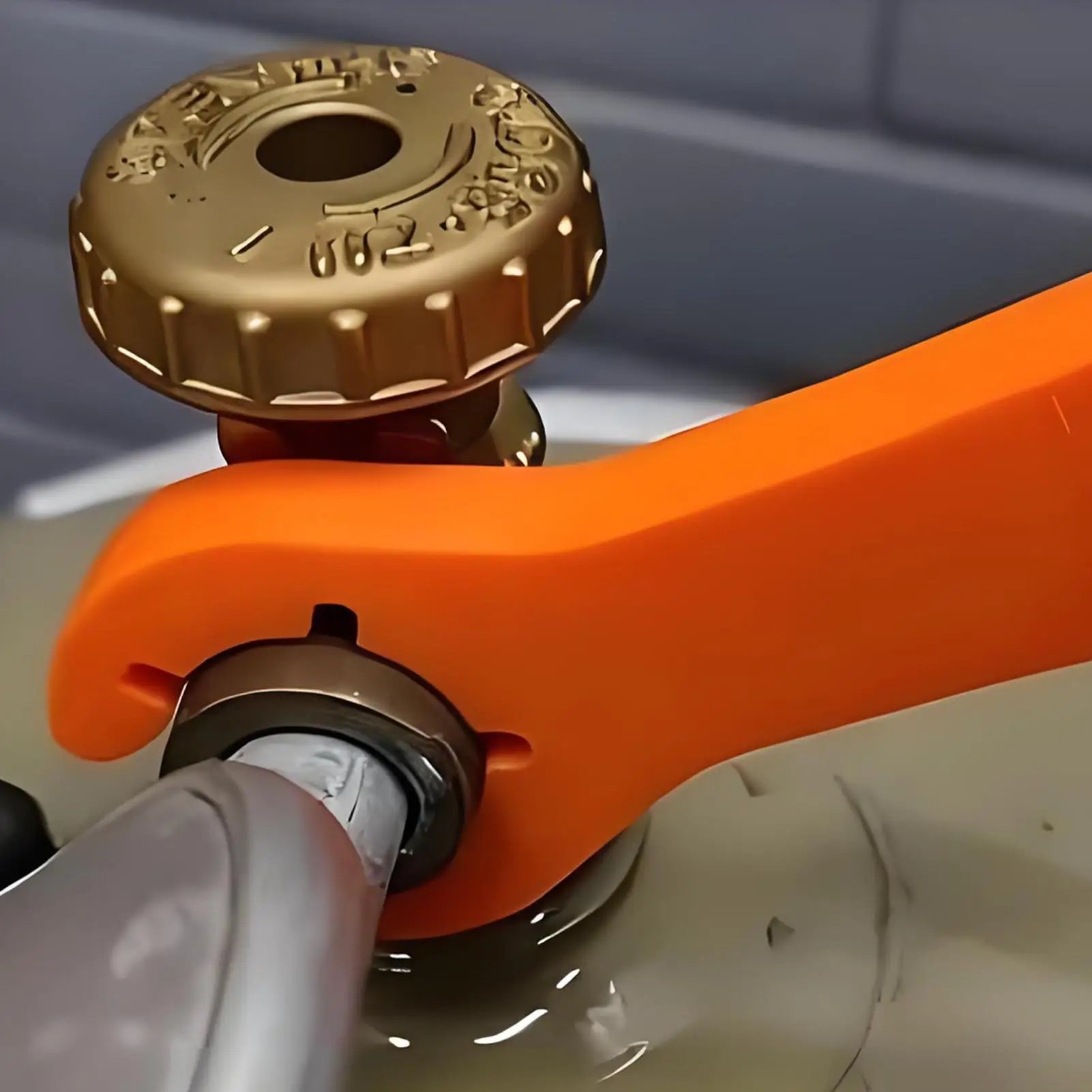 Double headed gas cylinder wrench pressure reducing valve wrench Plumbing Cylinder Spanner for Plumbing Automotive Qme