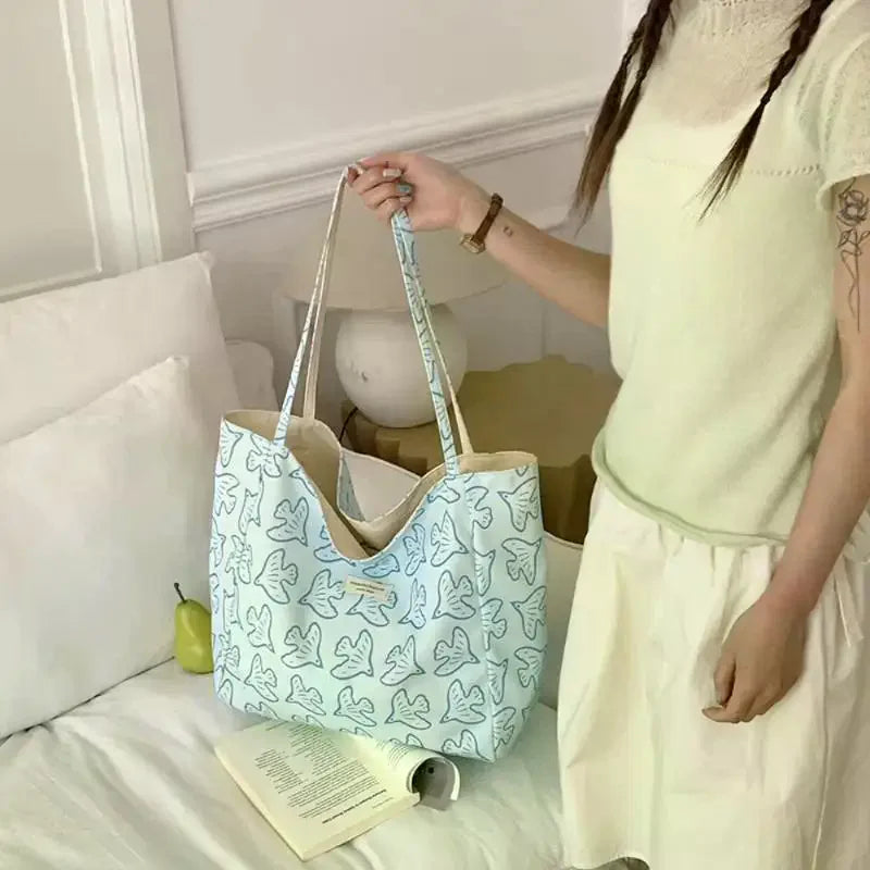 Lightweight Canvas Tote Bag Cute Pigeon Print Large Capacity For School Commute Shopping Daily Use Qme