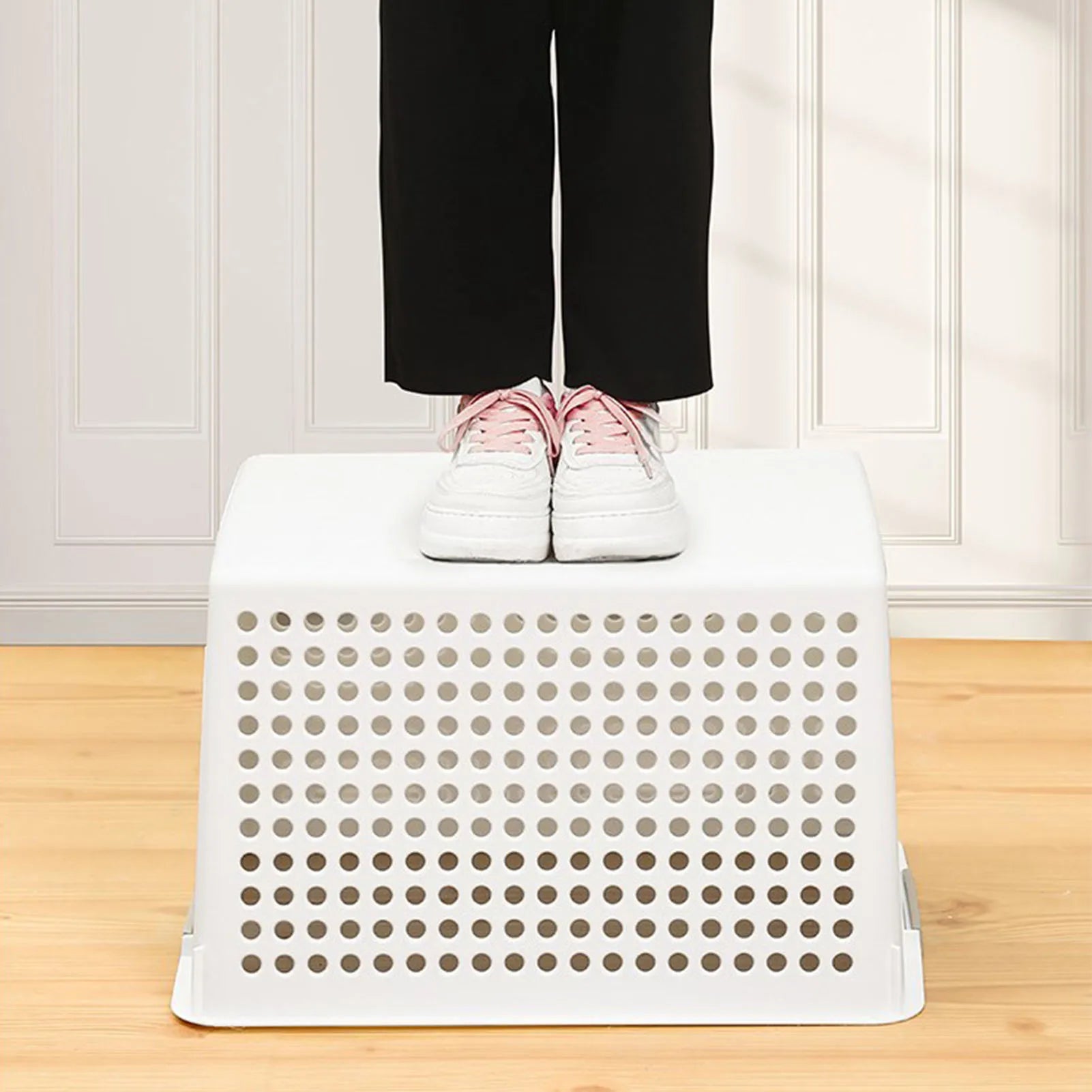 Storage Bin Plastic Basket Desktop Snack Toy Organizer Storage Box with Handle for Pantry Kitchen Bathroom Cabinet Qme