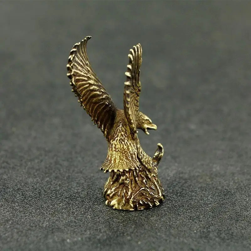 Antique Copper Eagle Statue Vintage Brass Animal Figurine Small Desk Decor Home Accessories Gift Ornament Crafts Qme