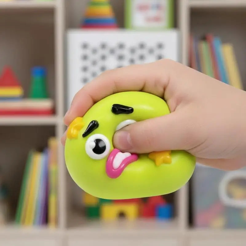 Sodft Moldable Cute Slow Rise Squeeze Toys Smushers Squishy Qme