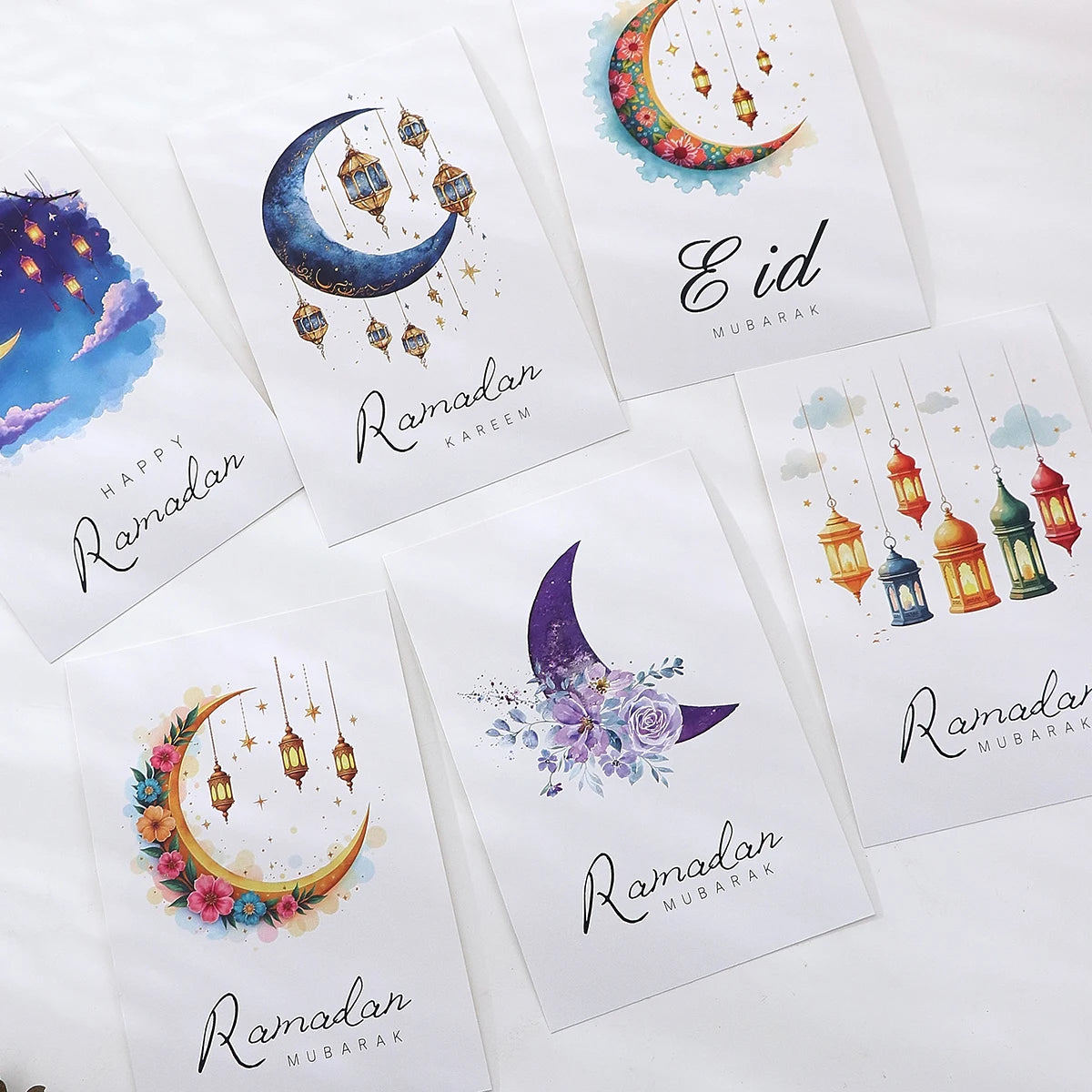 Islamic Greeting Card Set, 6 Eid Gift Card Designs Featuring Moonlight, Flowers, and Lanterns, Size 4.65× 7.01inch , Includes Envelopes and Stickers, Holiday Greeting Card Set, Ramadan DIY Holiday Decorations Qme 6Pcs