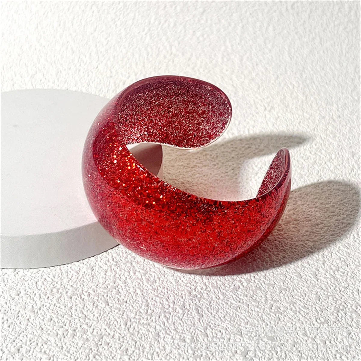 Fashion Y2k Irregular Shiny Glittering Twisted Round Green Blue Resin Bangle Summer Decoration Bracelet for Women Girl Gifts Qme hong