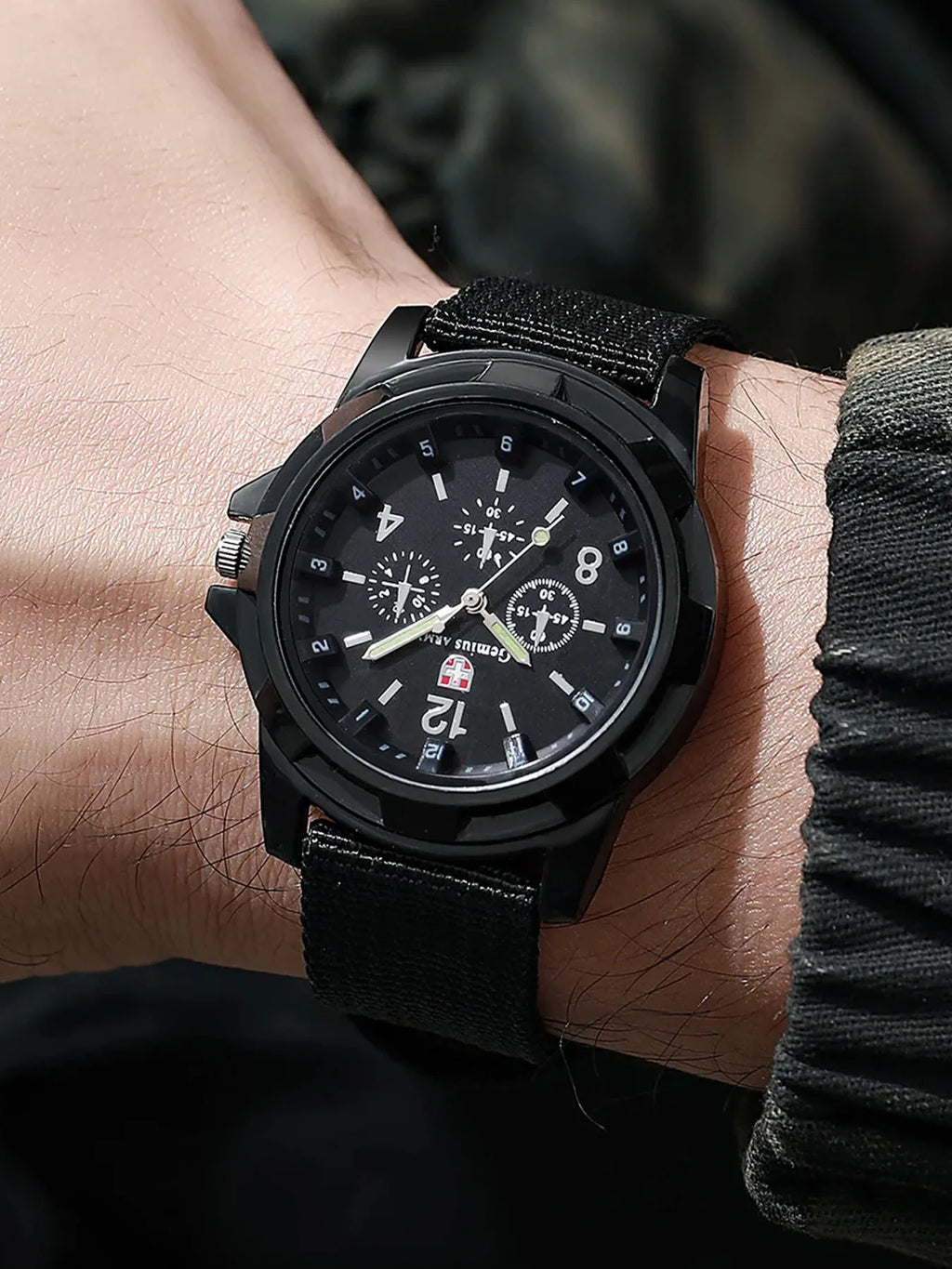 three-piece set Fashion, leisure, business, multifunctional outdoor night light men's watch, student watch, quartz watch Qme