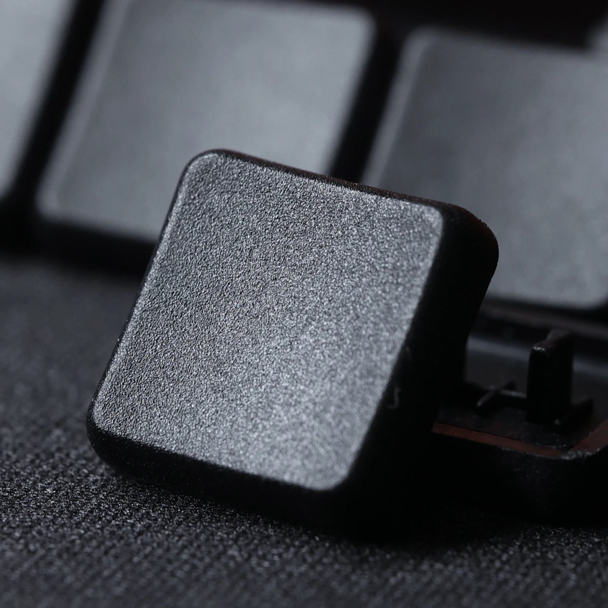50PCS CHOSFOX Keycaps Low Profile PBT Keycaps For Kailh Chocolate Switch Mechanical Keyboard Ultra Thin Black White Transparent Qme