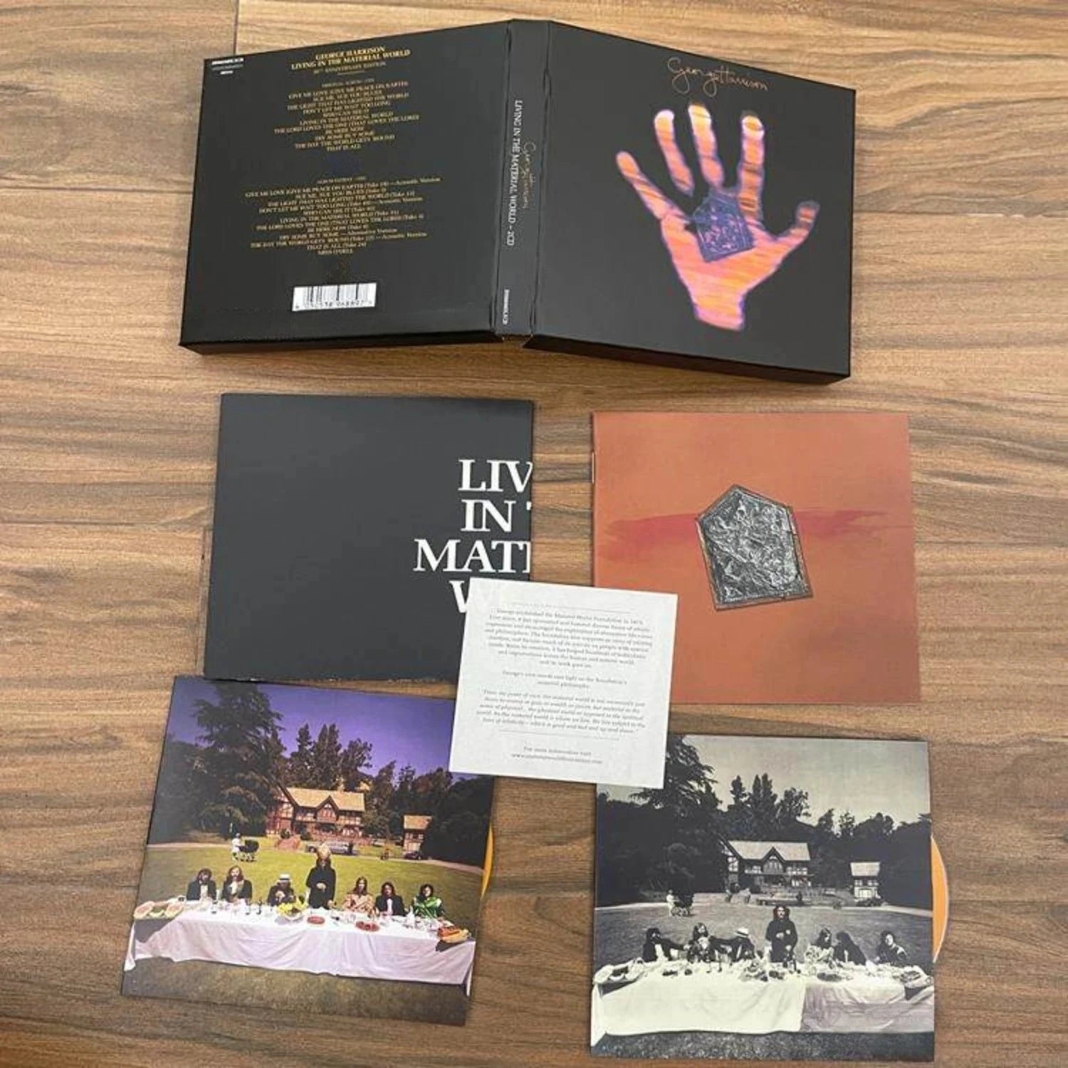 Rock Music 2CD Set with Artistic Palm Cover, Anniversary Collector's Edition with Full High-Quality Tracks for Music Enthusiasts Qme