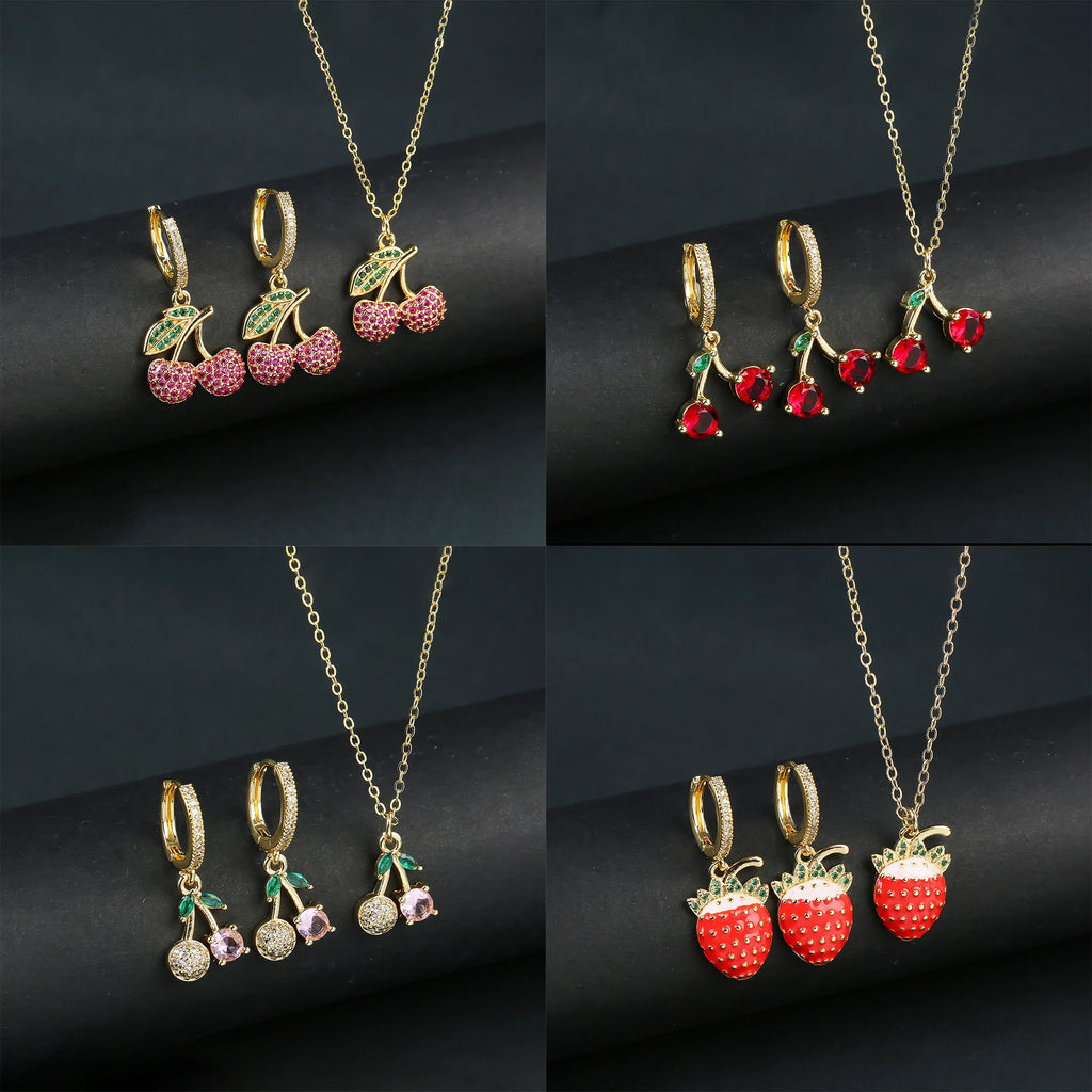 2pcs Hot Sale Fruit Cherry Strawberry Crystal Earrings Necklace Jewelry Set Lucky for Woman Shiny Zircon Party Gift Accessories Qme