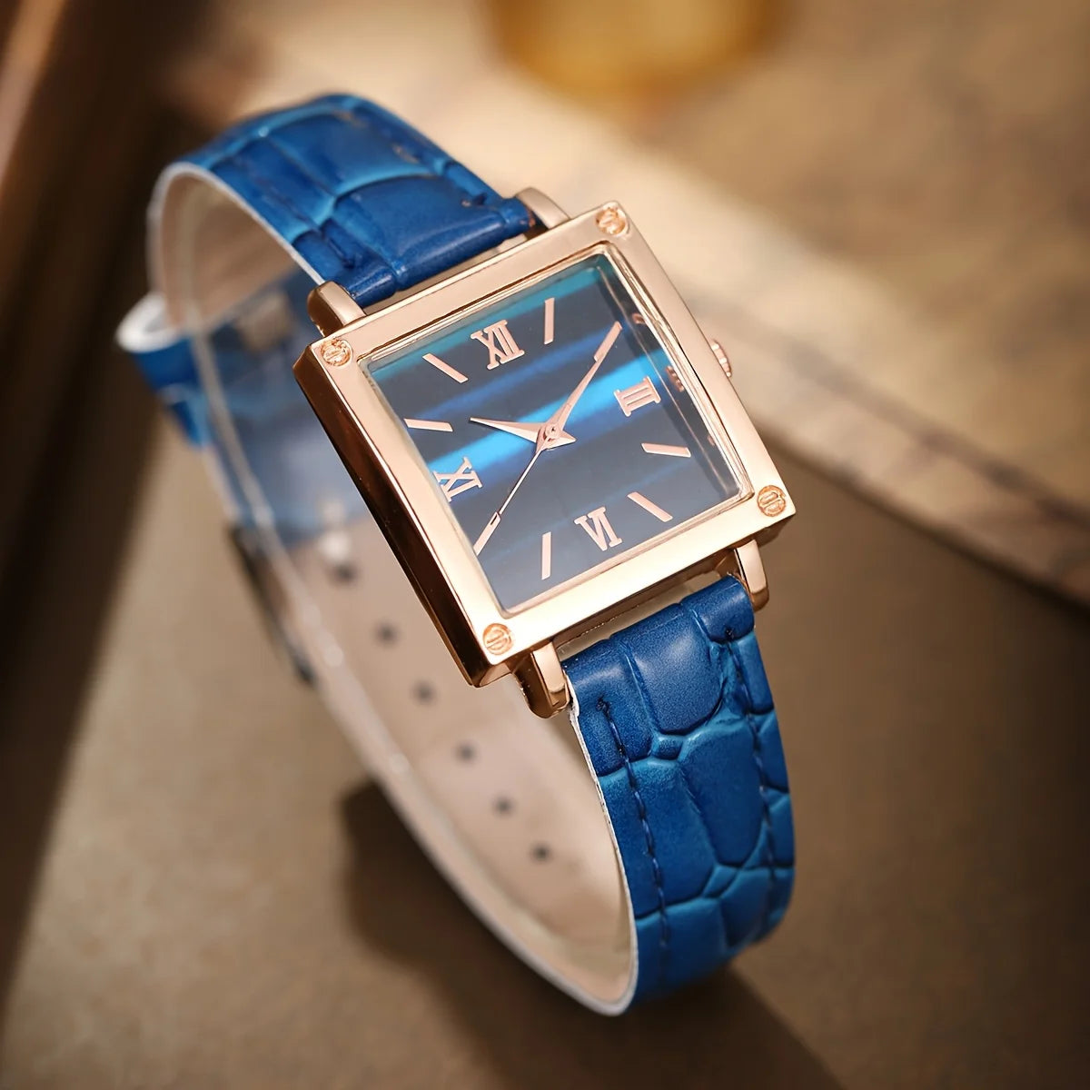 5PCS Romantic Valentine's Day Set, Light Luxury Elegant Watch+Same Color Jewelry Set, Send Girl a Message Qme