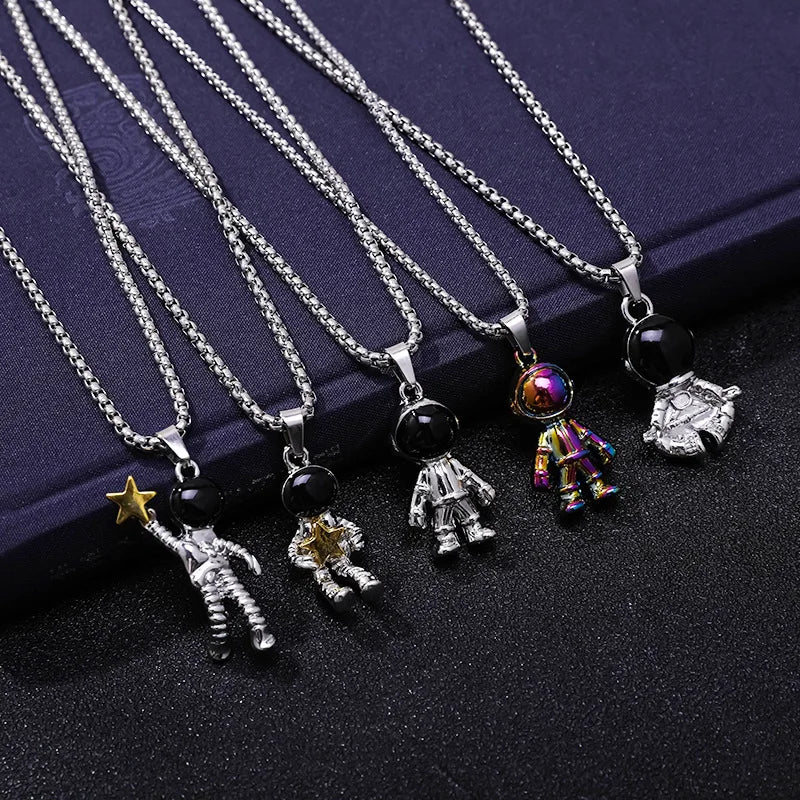 Astronaut Pendant Star Picking Punk Style Couple Necklaces Women Men Lover Spaceman Jewelry Gift Necklace Stainless Steel Chain Qme