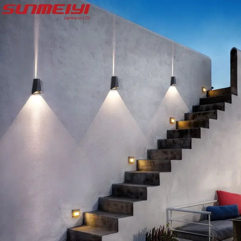 Outdoor Waterproof LED Wall Lamp Modern and Simple Nordic Black Villa Courtyard Garden Corridor Balcony Dual Head Spotlights Qme