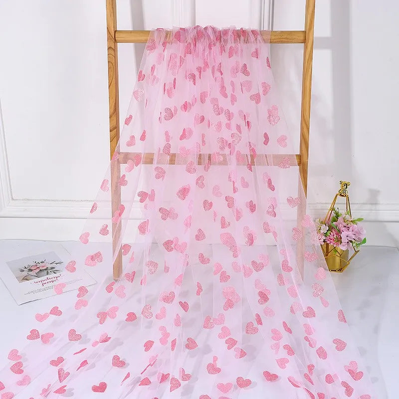 Red Heart-shaped Mesh Tablecloth Perfect For Decorating Wedding Banquets Parties And Romantic Valentines Day Candlelight Dinners Qme Pink 1.5x1m