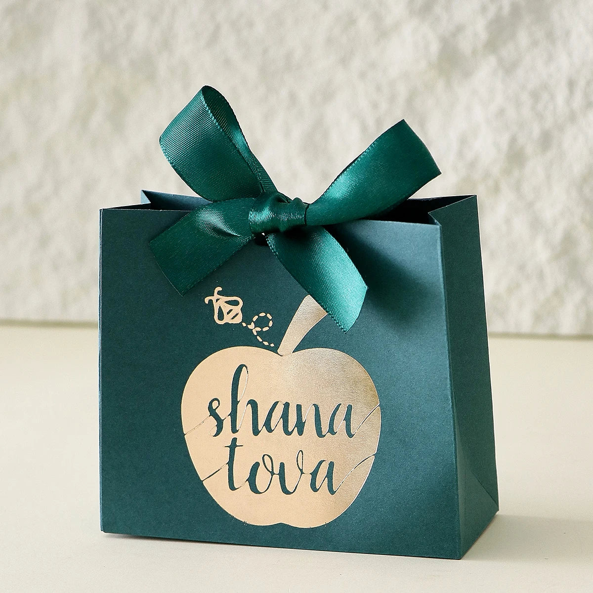 10 Square Paper Boxes for Jewish New Year Gifts and Candy, with Gold-Stamped Apple and Honey Jar Line Patterns on the Surface. Can Be Used to Store Candies and Small Souvenirs, Suitable for Jewish New Year Family Gatherings, Qme Dpg-Green-10Pcs 11.5X10X4.5Cm