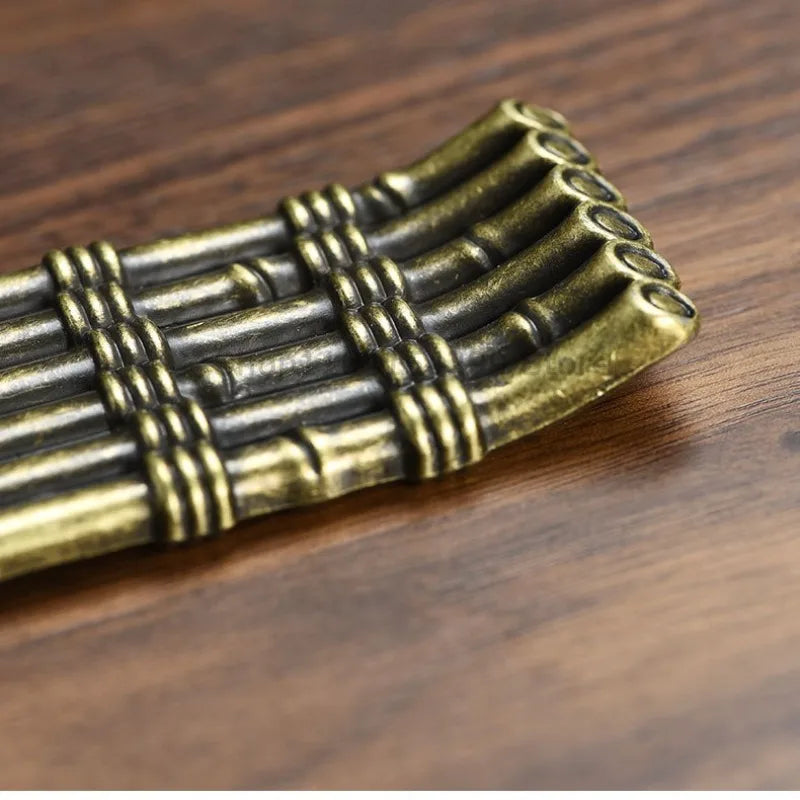 Metal Incense Stick Burner Ancient Style Boat Shape Incense Stick Holder Classical Elegance Aromatherapy Ornament Qme