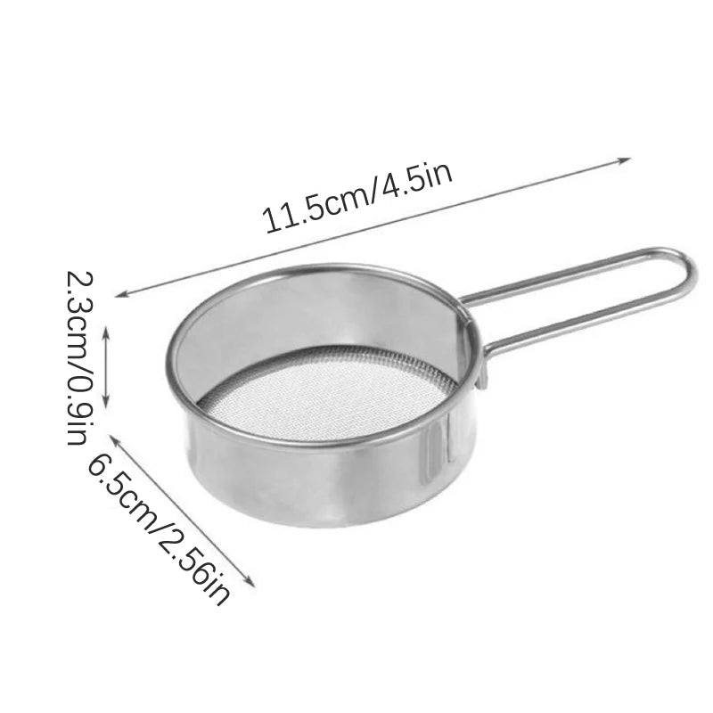 304 Stainless Steel Flour Sifter Hand-held Baking Tool 40-mesh Sieve Household Kitchen Mesh Sifter Powdered Sugar Sifter. Qme 1pc