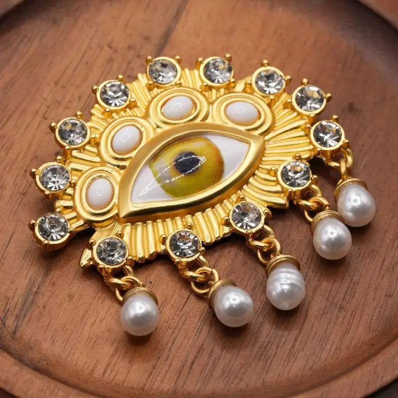 Pleated Devil's Eye Brooch Alloy Keyhole Shape Glaze Luxury Badge Pin Trendy Tassels Banquet Clothes Metal Pin Qme A1