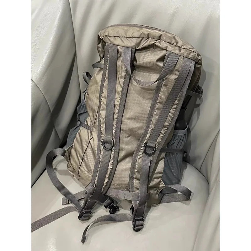 Outdoor Backpack Lightweight Waterproof Travel Mountaineering Bag Qme