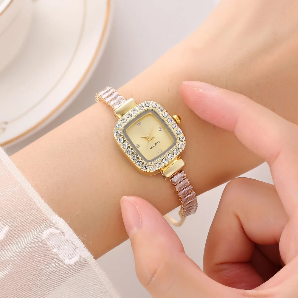 New Fashion Solid Color Zircon Fine Strap with Diamond Set Women's Watch, Free Adjustable Bracelet, Women's Style Qme 3