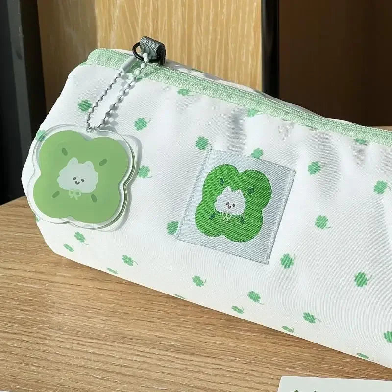 Cute Sizeable Four-leaf Clover Kitten Themed Organizer Pencils Qme