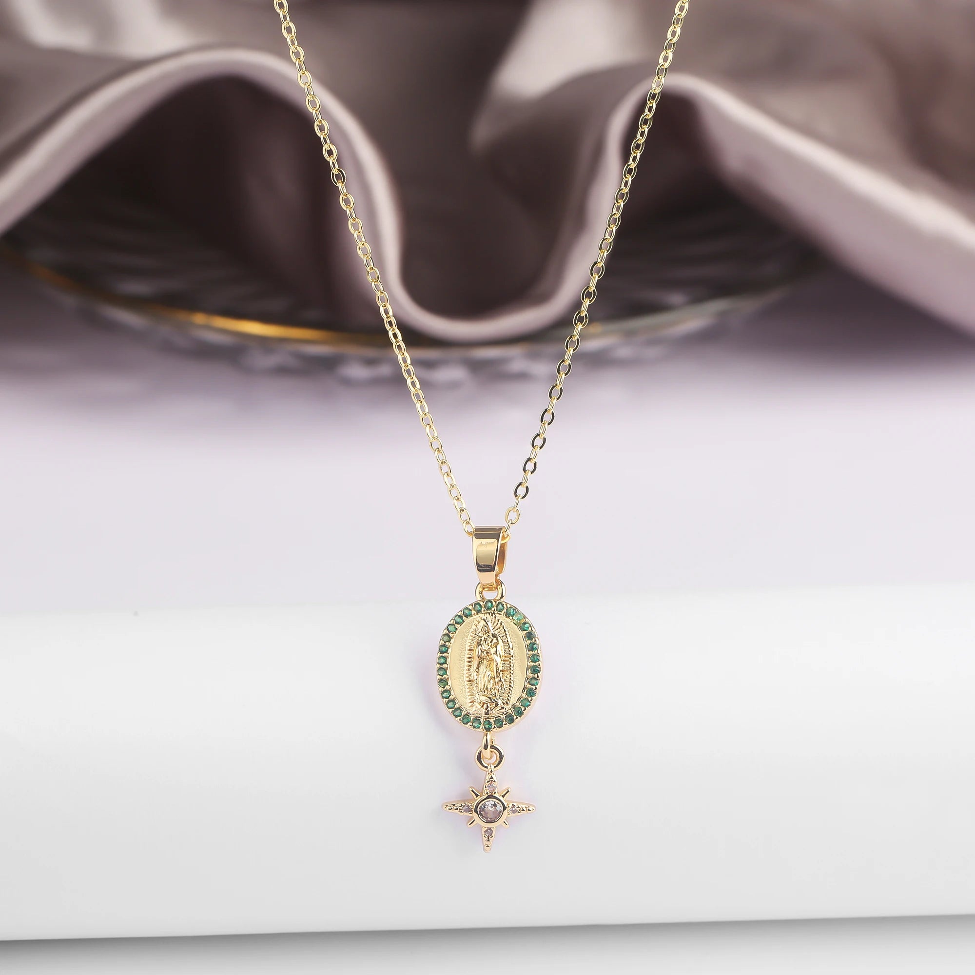 6 Color New Design Cute Female Crystal Zircon Necklace Classic St. Jude Cross Pendant Necklace For Women Men Party Jewelry Gifts Qme Style 9