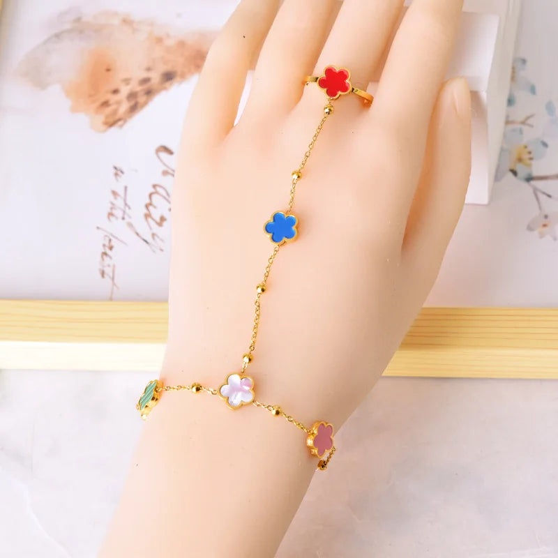 4 Color New Creative Five Leaf Flower Stainless Steel Bracelet Ring 2 in 1 Jewelry Classic Woman Party Jewelry for Daily Wear Qme Colorful
