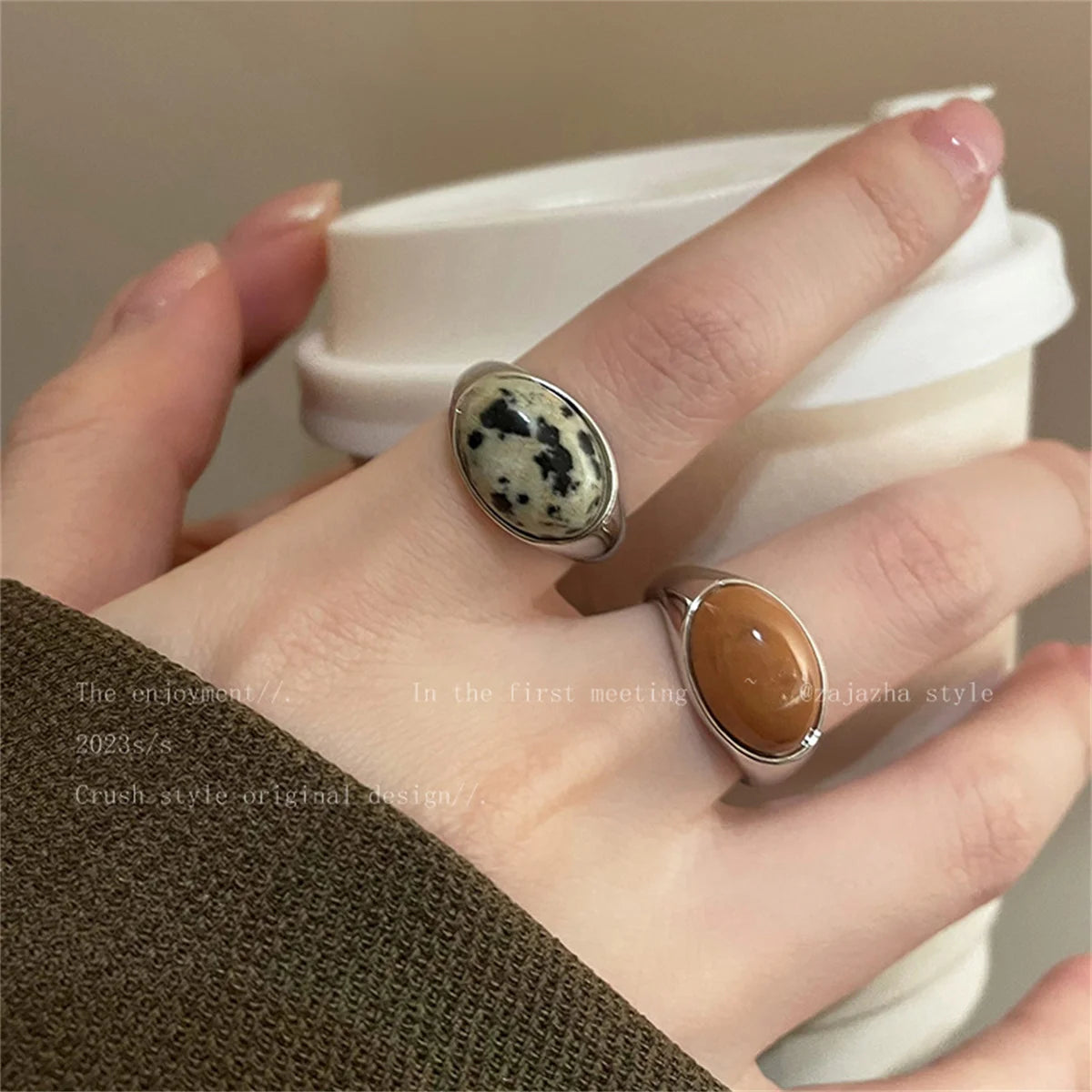 Vintage Open Ring for Ladies Simple Brown Stone Ring Luxury Irregular Retro Punk Rings Exquisite Engagement Jewelry Gifts Qme
