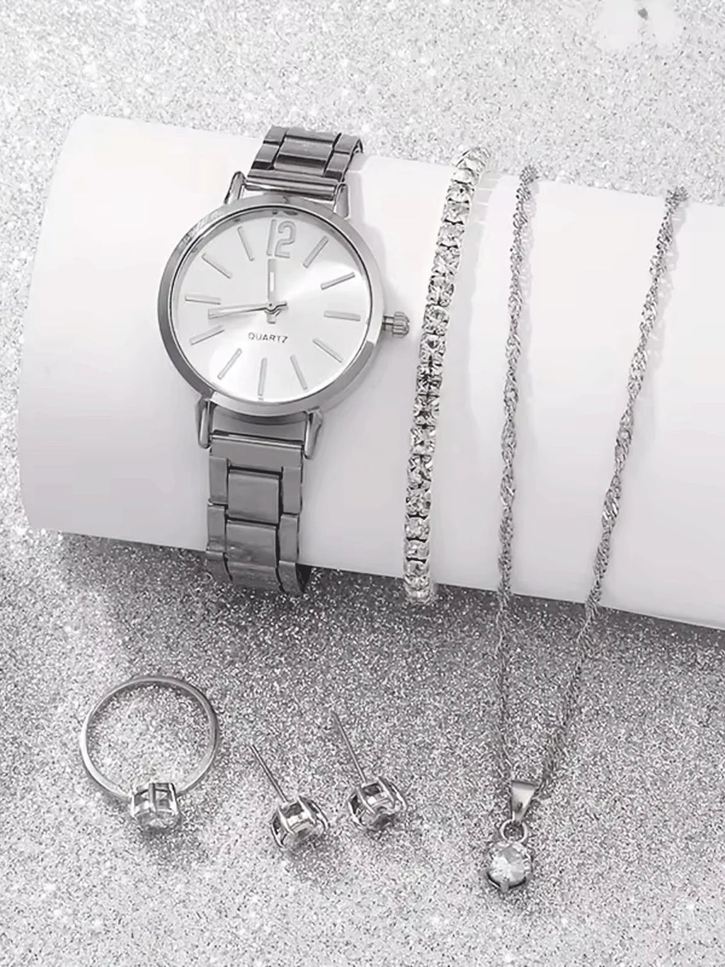6-piece exquisite and versatile women's watch set, fashionable quartz watch, casual steel strip watch, women's watch set Qme