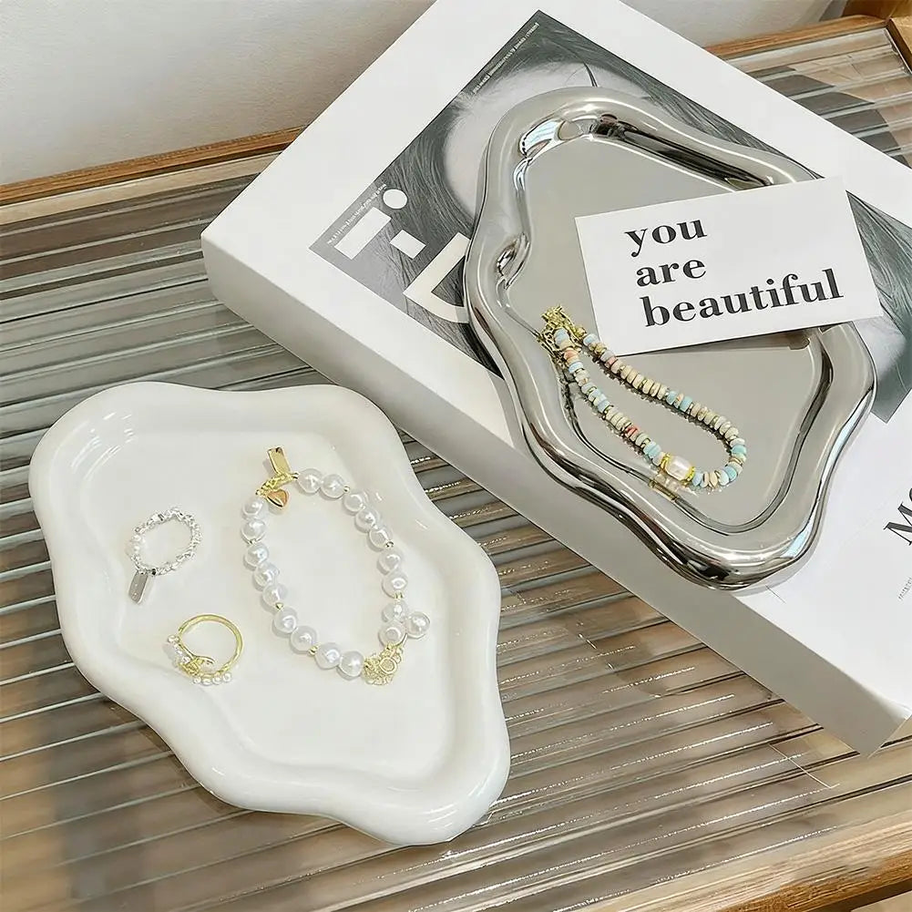 Simple Jewelry Storage Tray Creative White/silver Storage Tray Decorative Ornaments Electroplated Jewelry Tray Qme