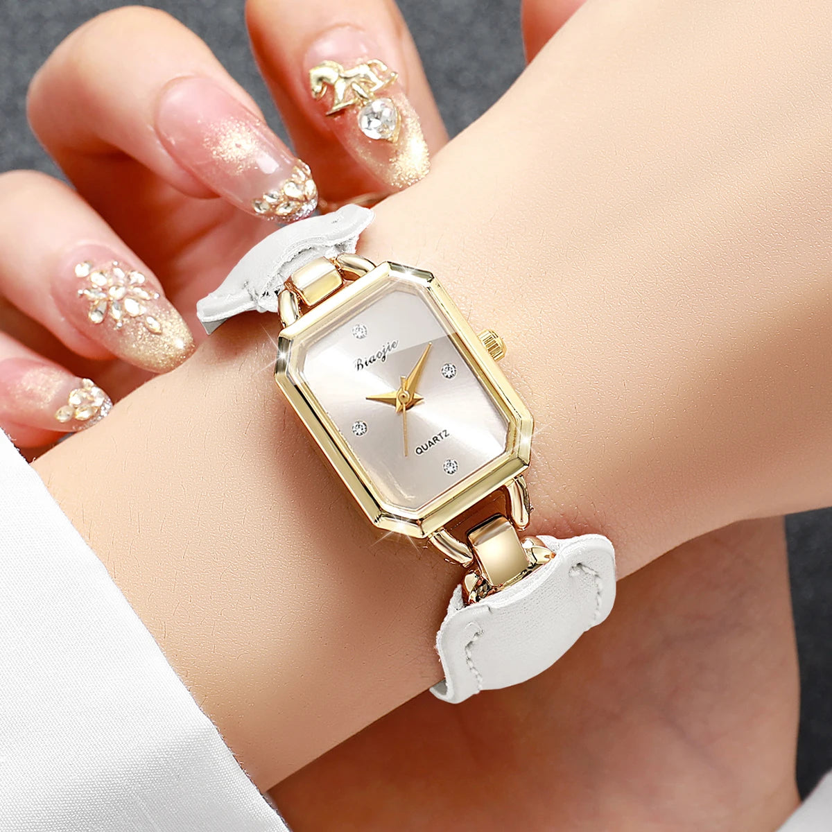 Ladies Slim Rectangle Dial Quartz Watch Rhinestone Mark White Leather Band Casual Daily Women Wrist Watch Gift Qme