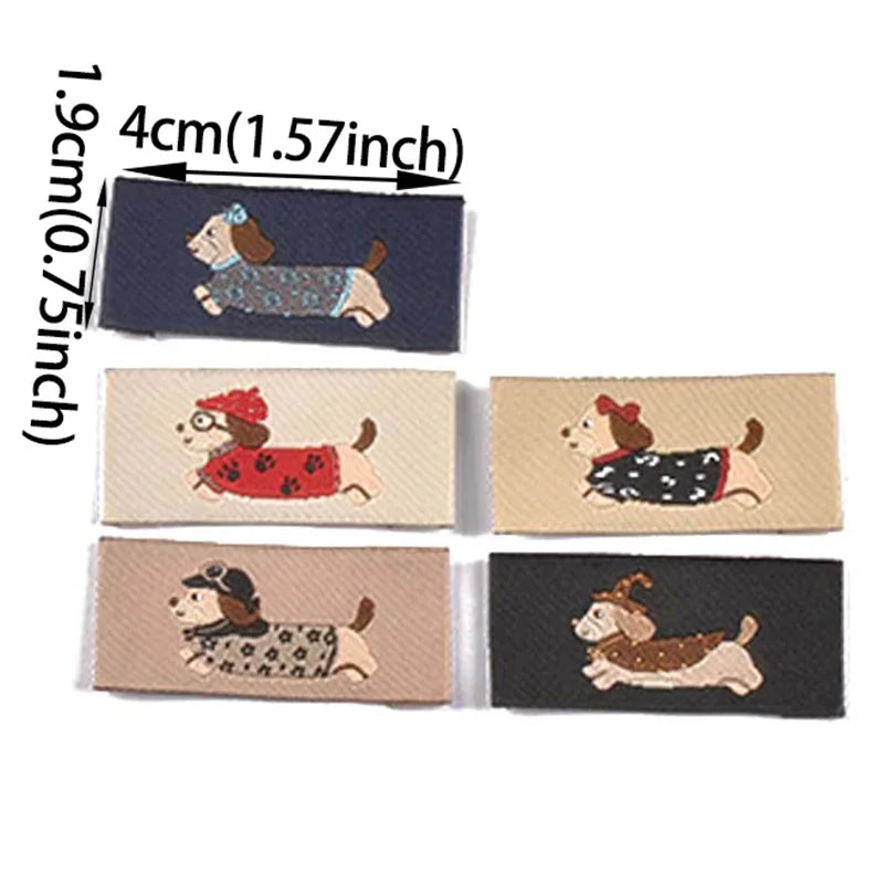 50pcs 40x19mm Mix Assorted Cute Dachshund Fabric Labels, Sew On Tags for DIY Clothes Pet Accessories Crafts cp4311 Qme