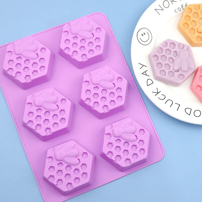 ^3D Handmade Soap Silicone Mold 6-Piece Bee Shape Silicone Mold DIY Handmade Soap Mold Homemade Honeycomb DIY Cake Mold Qme