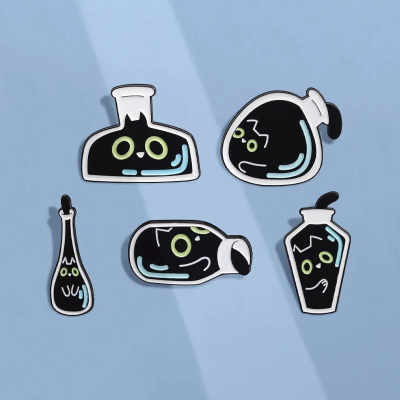 Cute Black Kitten In Bottle Brooch Enamel Pin Funny Cartoon Animal Metal Brooch Backpack Lapel Badge Decoration Jewelry Gift Qme