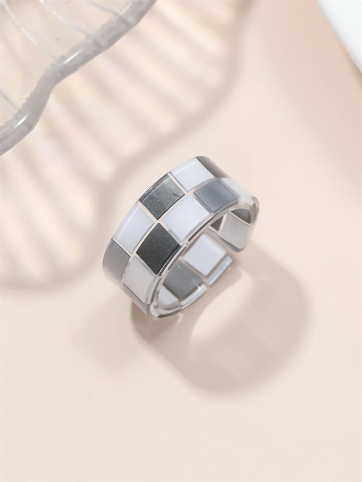 Japan Korea Plaid Opening Acrylic Resin Bangle For Women Exquisite Chunky Bracelet Wrist Jewelry Colorful Rings Wholesale Femme Qme 4