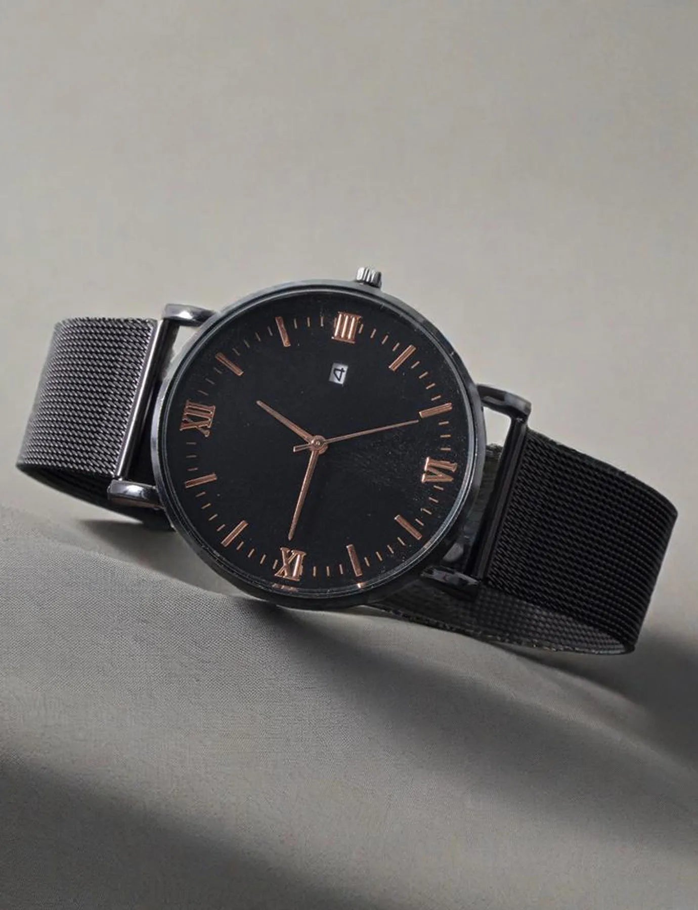 1 pcs of LOGO free graduated mesh quartz watch for men's casual quartz watch for students, with a large dial and simple design Qme Black Rose Gold