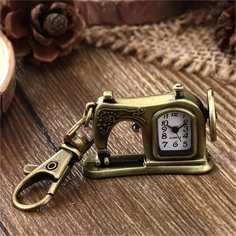 Personalized retro style pocket watch, fashionable, exquisite, versatile, creative hanging watch gift Qme