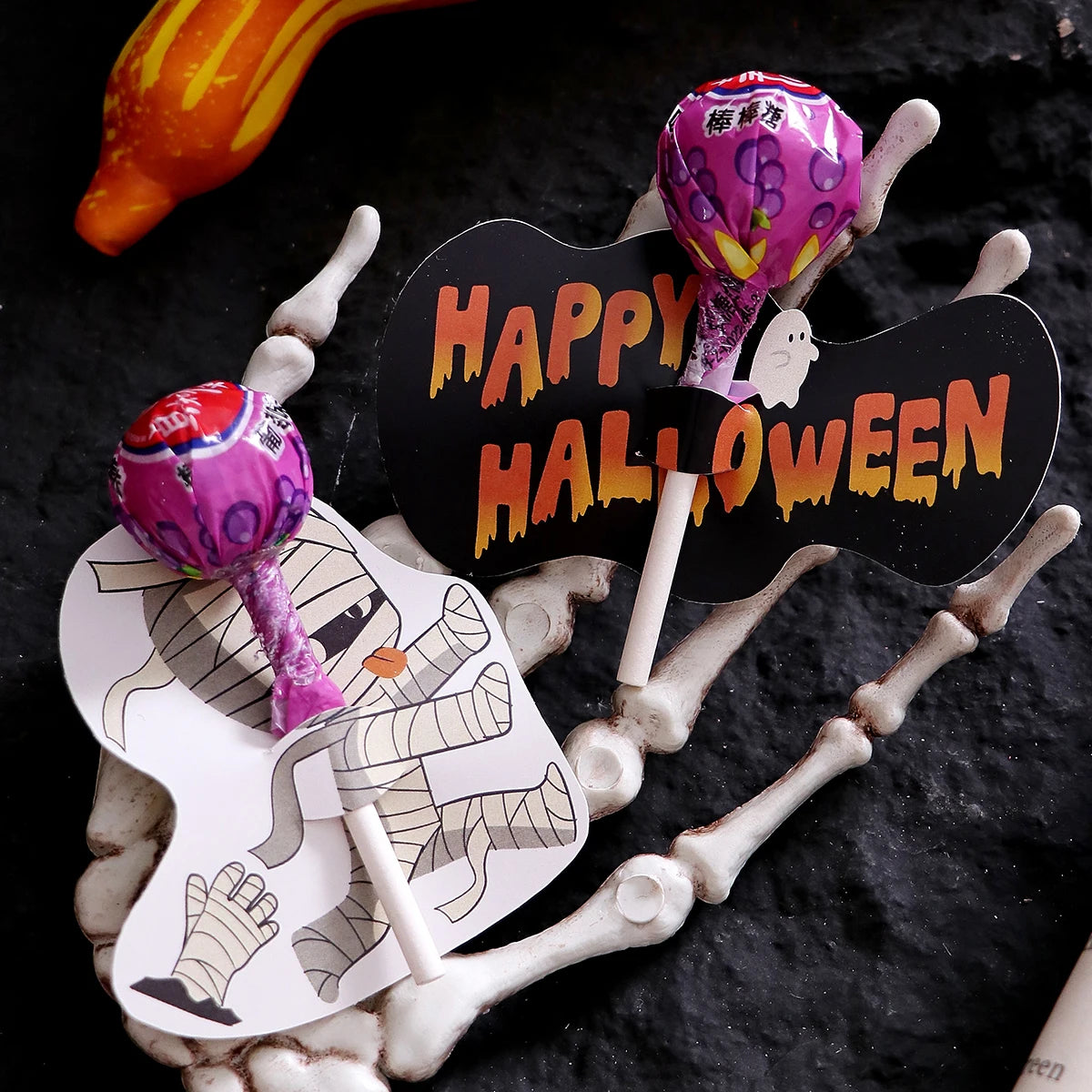 Halloween Lollipop Cards—Pack of 30: Fun Halloween Candy Cards for Kids, Featuring 6 Different Witch Designs to Celebrate Halloween Qme