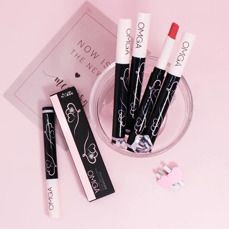 Solid Lip Gloss Long Lasting Non Stick Cup Long-lasting Lipstick Qme