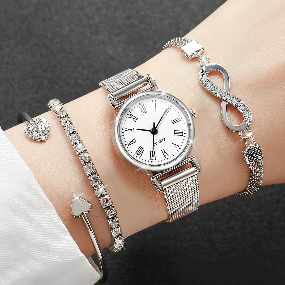 4PCS Fashion Mesh Band Women Watches Diamond Bracelets Set Ladies Quartz Wristwatch Reloj Mujer Girls Clock Gift(Without Box) Qme