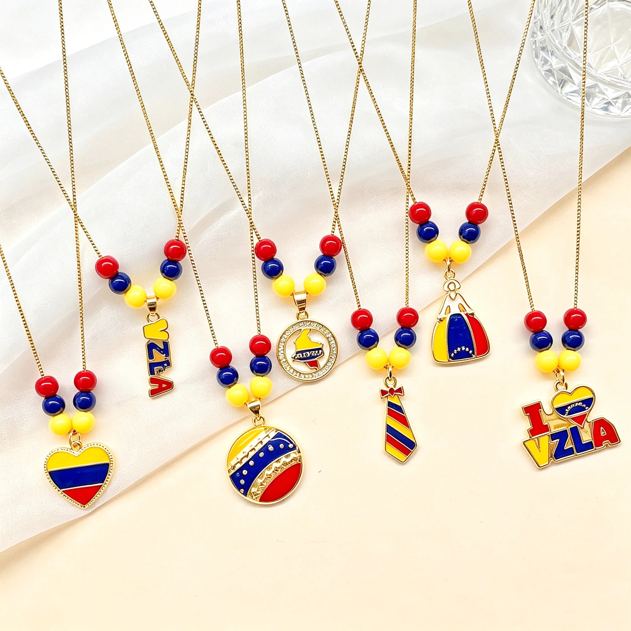 Hot Sale Enamel Art Venezuela Colombia Flag Cross Violin Bird Necklace Gift for Man Woman Daily Party Patriotic Jewelry Choker Qme