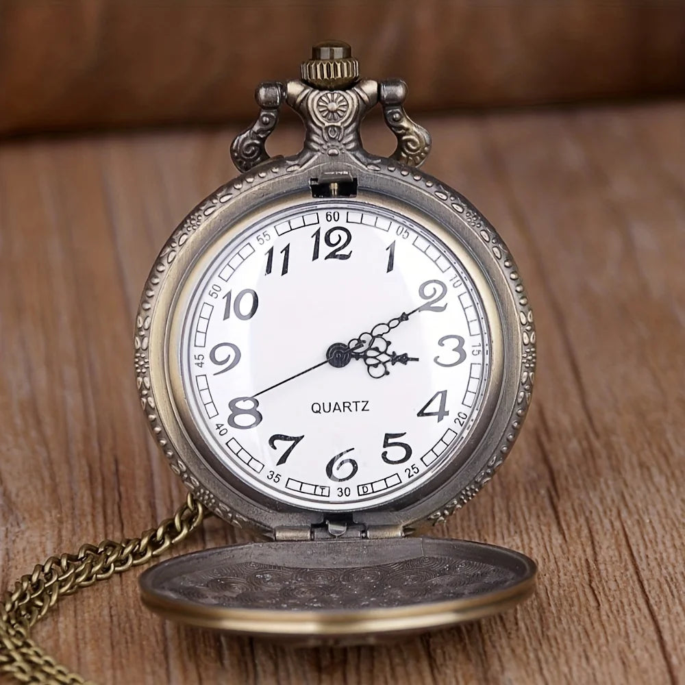 1pc Vintage Shield Pentagram Design Quartz Pocket Watch Qme