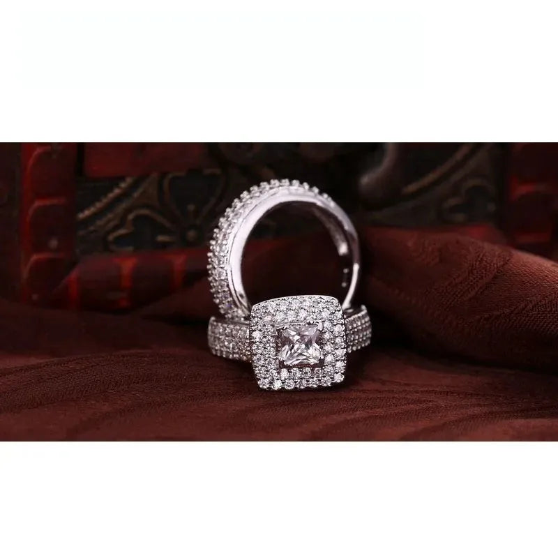 925 Sterling Silver Color Engagement Ring Romantic Fashion Jewelry Cubic Zircon Bezel Set Decoration for Women Girls Wholesale Qme