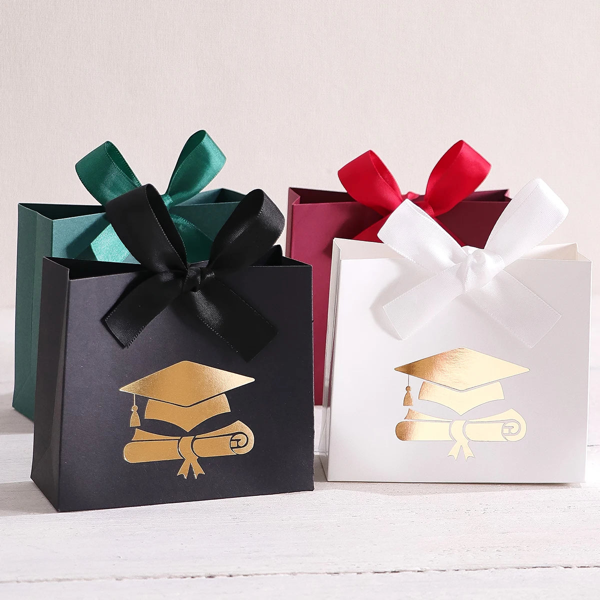5 Pieces Doctoral Cap Design Candy Favor Boxes | Graduation Party Decorations and Favors Celebrate the Joy of Graduation Season! Qme